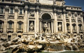 fontana di trevi
