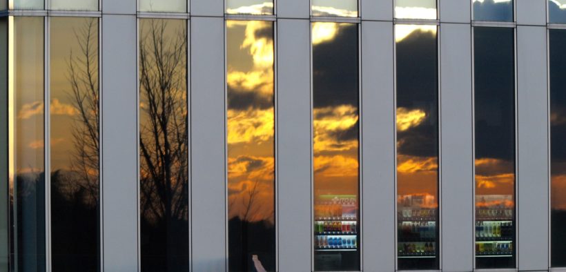 building-4756398_1920