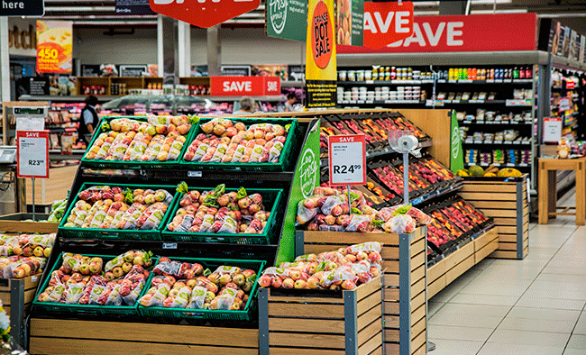 Las empresas de alimentación y gran consumo piden al Gobierno el alta laboral automática por la Covid-19
