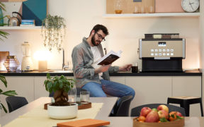 Rhea presenta en World of Coffee 2022 sus recetas de café gourmet creadas con Andrea Lattuada